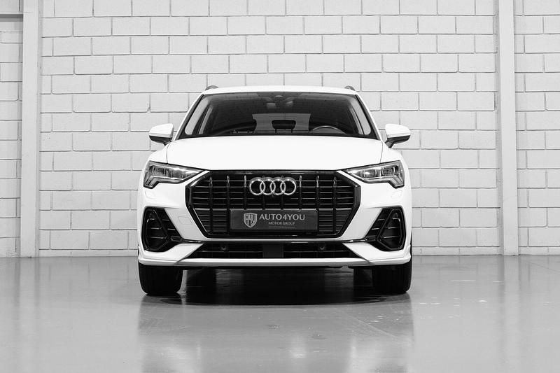 Usado Audi Q3 S-Line 245 HP (180 kW) 2022 Branco SUV