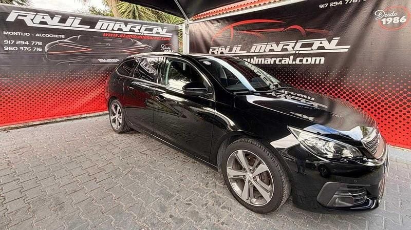 Usado Peugeot 308 SW 130 HP (95 kW) 2018 Preto Carrinha
