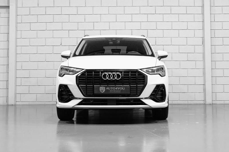 Usado Audi Q3 245 HP (180 kW) 2022 Branco SUV