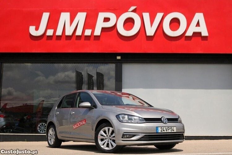 Cinza Usado 2018 VW Golf VII Citadino | € 15.990 (Preço justo) - Imagem 1/1