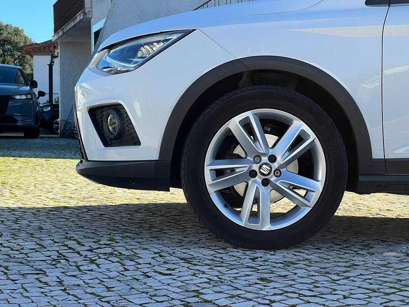 Usado Seat Arona 115 HP (84 kW) 2018 Branco SUV