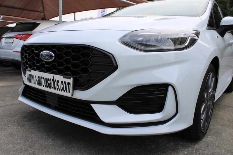 Usado Ford Fiesta ST-Line 100 HP (73 kW) 2022 Branco Citadino