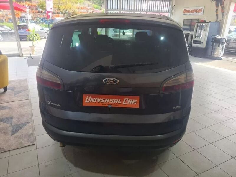 Usado Ford S-MAX Titanium 125 HP (91 kW) 2007 Cinza escuro Monovolume