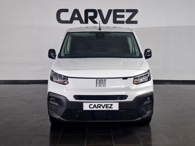 Usado Fiat Doblò 100 HP (73 kW) 2024 Branco Monovolume
