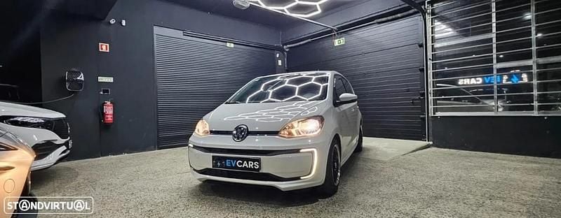 Branco Usado 2017 VW e-up! Citadino | € 9.950 - Imagem 1/4