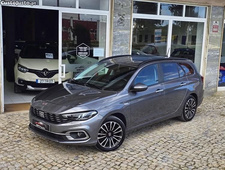 Usado Fiat Tipo City Life 101 HP (74 kW) 2022 Cinza Carrinha