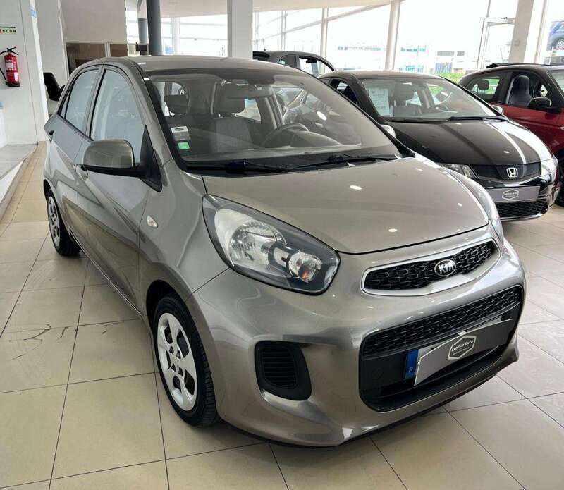 Cinzento Usado 2016 Kia Picanto EX Citadino | € 7.490 - Imagem 1/4