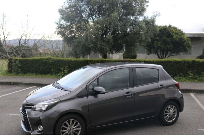 Usado 2016 Toyota Yaris Comfort Sedan | € 11.950 (Preço justo) - Imagem 1/4