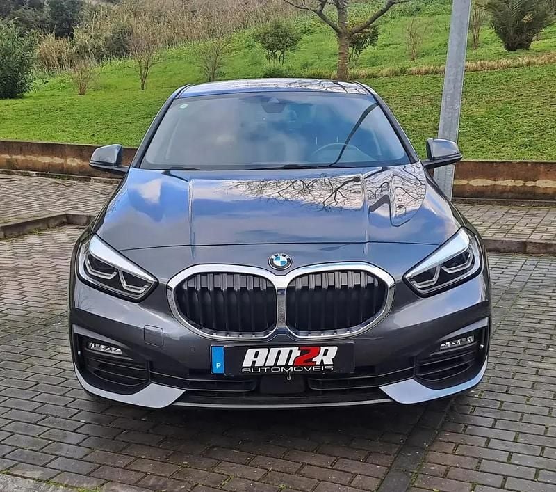 Usado BMW 116 Advantage 109 HP (80 kW) 2021 Cinzento Citadino