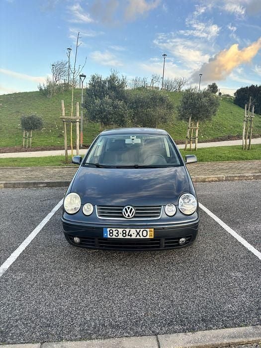 Usado 2004 VW Polo Sedan | € 2.400 (Preço justo) - Imagem 1/4