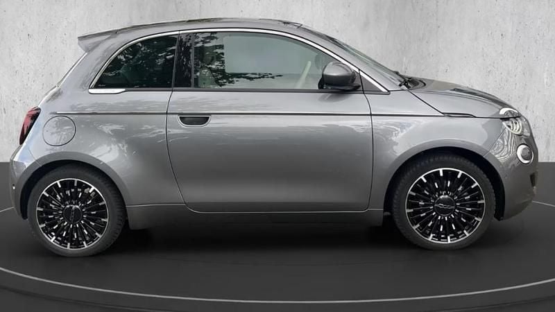 Usado Fiat 500e 86 kW (118 HP) 2021 Cinzento