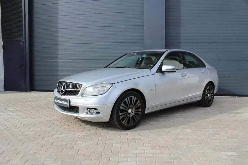 Cinza prata Usado 2008 Mercedes C250 Avantgarde Sedan | € 12.990 (Caro) - Imagem 1/4