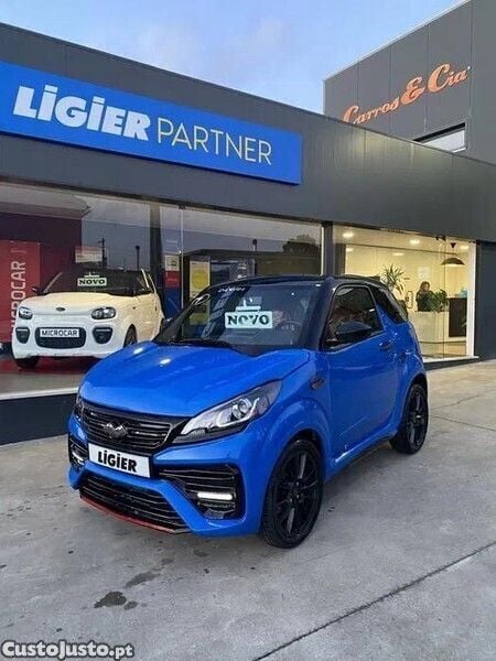 Azul Usado 2024 Ligier JS50 Citadino | € 19.319 - Imagem 1/1