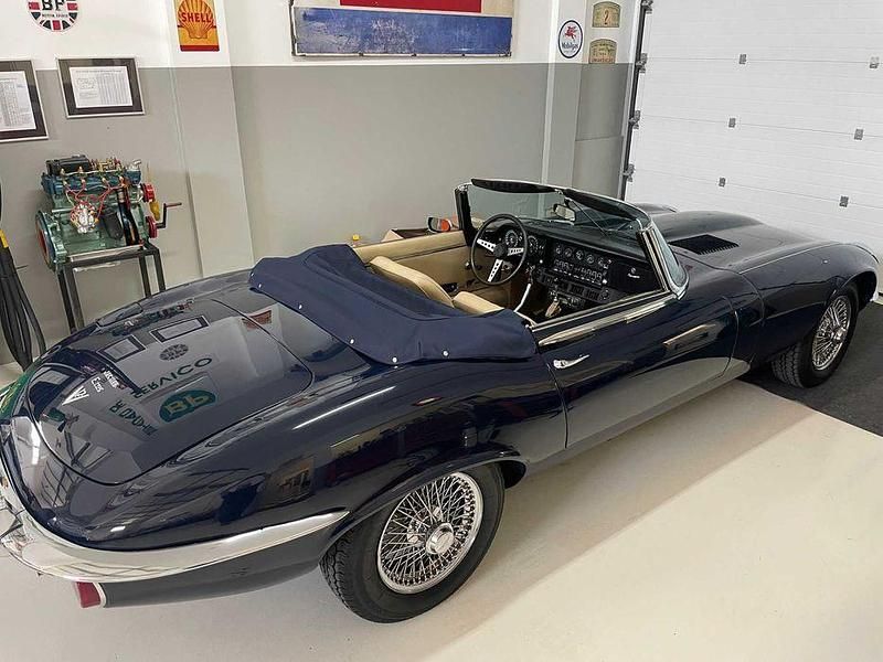 Usado 1973 Jaguar E-Type | € 108.500 - Imagem 1/4