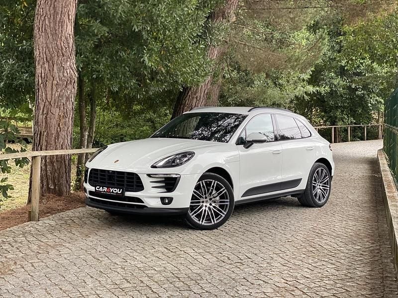 Branco Usado 2017 Porsche Macan S SUV | € 52.990 (Caro) - Imagem 1/4