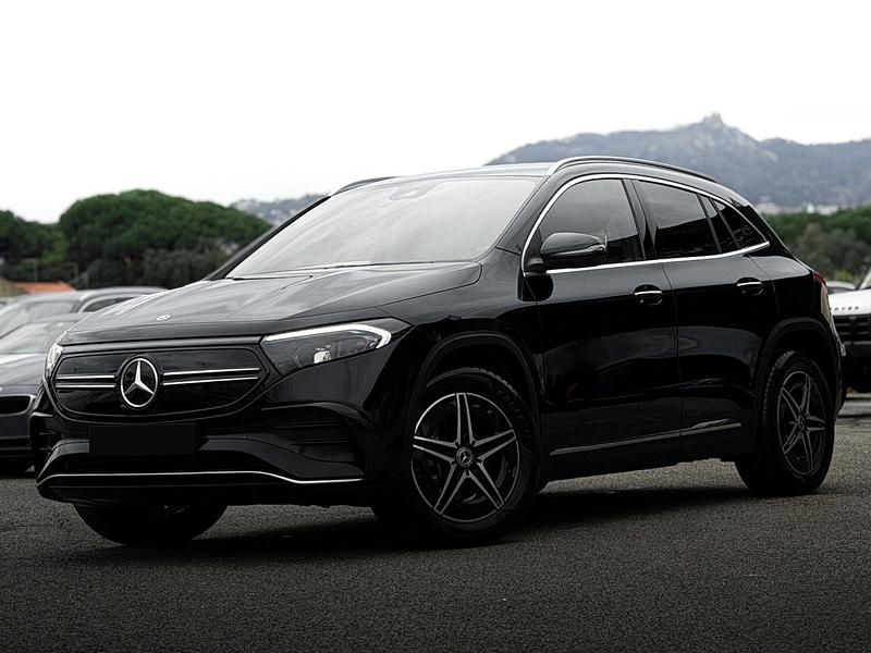 Preto Usado 2023 Mercedes EQA250 AMG line SUV | € 37.900 (Preço justo) - Imagem 1/4