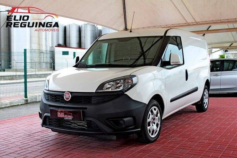 Usado Fiat Doblò 95 HP (69 kW) 2021 Branco Monovolume