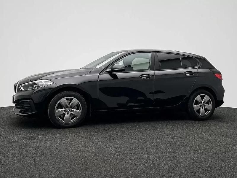 Usado BMW 116 116 HP (85 kW) 2021 Preto Citadino