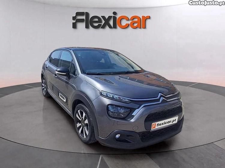 Cinza Usado 2023 Citroën C3 PureTech Citadino | € 16.990 (Preço justo) - Imagem 1/1