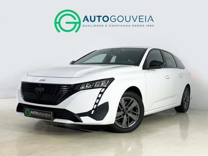 Branco Usado 2023 Peugeot 308 Active Carrinha | € 19.980 (Bom preço) - Imagem 1/4