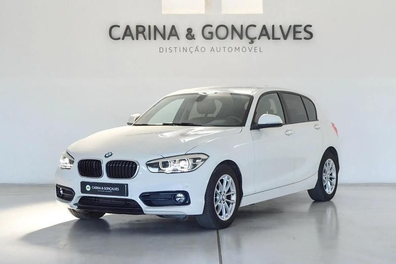 Branco Usado 2019 BMW 116 Sport Line Citadino | € 19.950 (Preço justo) - Imagem 1/4
