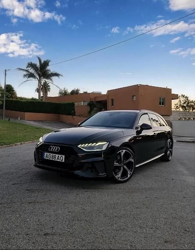 Preto Usado 2021 Audi A4 S-Line Carrinha | € 24.750 (Caro) - Imagem 1/4