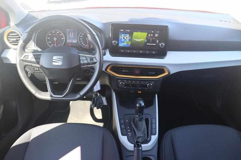 Usado Seat Arona 110 HP (80 kW) 2022 Vermelho SUV