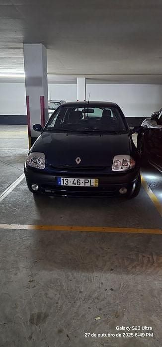 Usado 2000 Renault Clio II Sedan | € 2.500 - Imagem 1/4