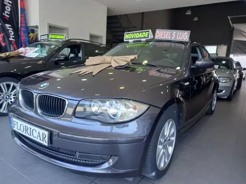 Cinza Usado 2007 BMW 118 Coupé Coupé | € 8.490 (Preço justo) - Imagem 1/4