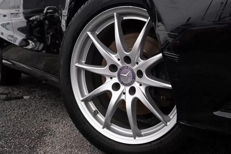 Usado Mercedes CLA180 Shooting Brake 109 HP (80 kW) 2015 Preto Carrinha