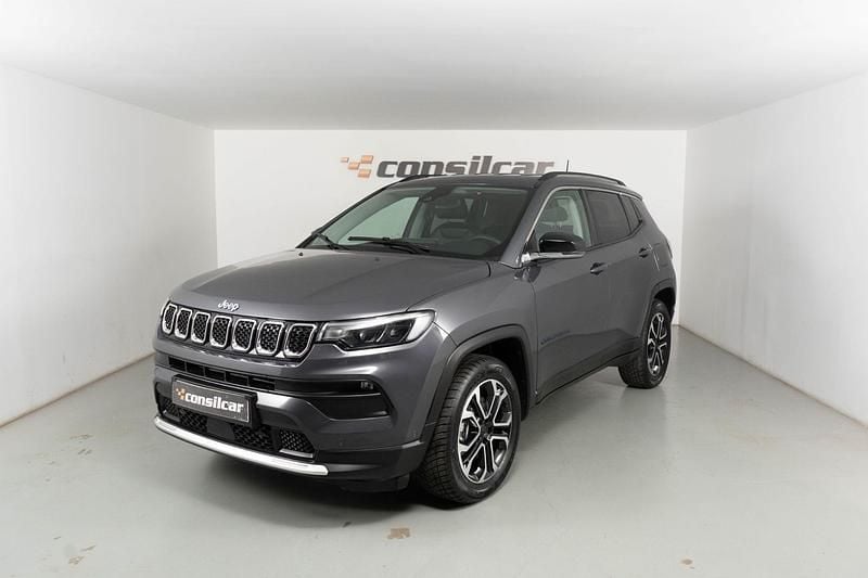 Cinza Usado 2021 Jeep Compass Limited SUV | € 23.480 (Preço justo) - Imagem 1/4