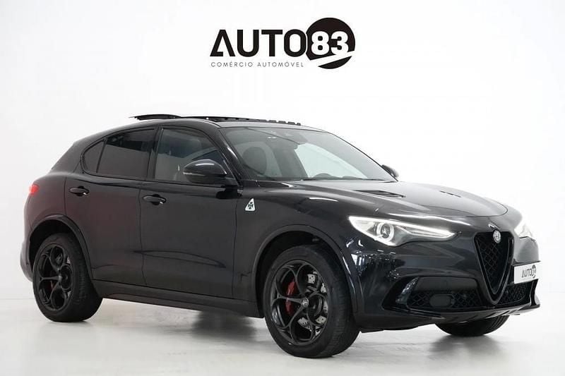 Preto Usado 2018 Alfa Romeo Stelvio SUV | € 64.990 (Preço justo) - Imagem 1/4