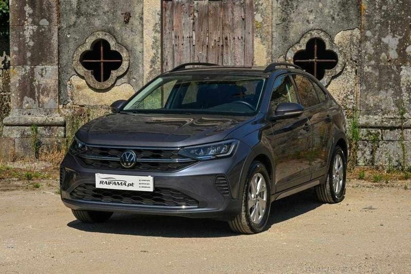 Cinzento (metalizado) Usado 2022 VW Taigo Style SUV | € 21.900 (Preço justo) - Imagem 1/4