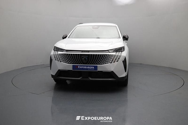 Usado Peugeot 5008 Allure 145 HP (106 kW) 2025 Branco SUV
