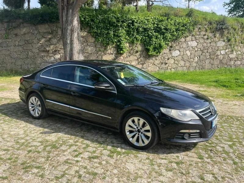 Preto Usado 2009 VW CC Sedan | € 4.900 - Imagem 1/4