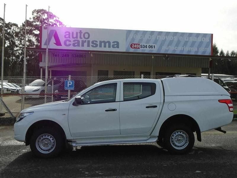 Branco Usado 2019 Mitsubishi L200 Pickup | € 28.700 (Preço elevado) - Imagem 1/4