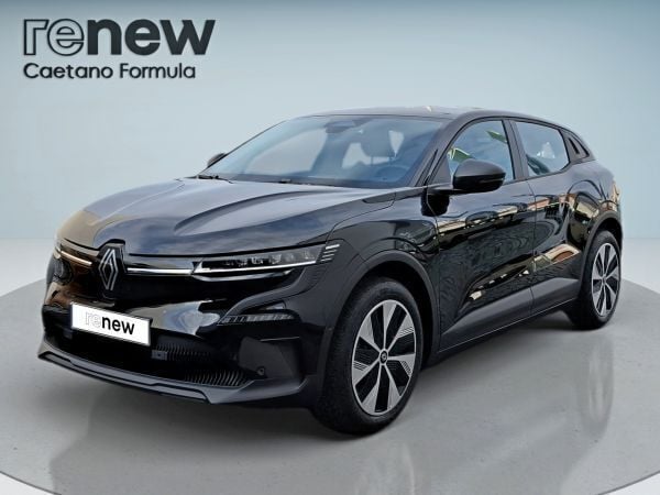 Preto Usado 2024 Renault Mégane Evolution | € 37.500 (Caro) - Imagem 1/4