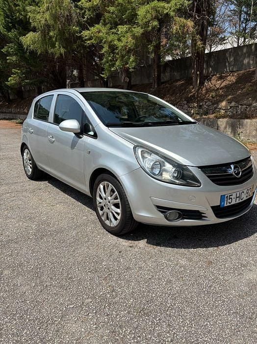 Usado 2008 Opel Corsa Enjoy Sedan | € 3.700 (Bom preço) - Imagem 1/4