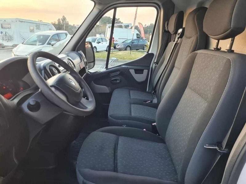 Branco Usado 2015 Opel Movano Van | € 29.500 - Imagem 1/4