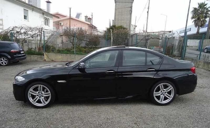Usado BMW 525 204 HP (150 kW) 2011 Preto Sedan