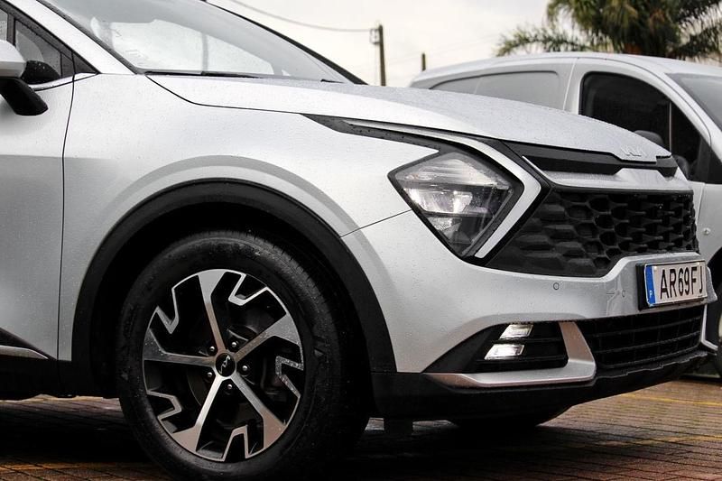 Usado Kia Sportage 150 HP (110 kW) 2022 Cinza SUV