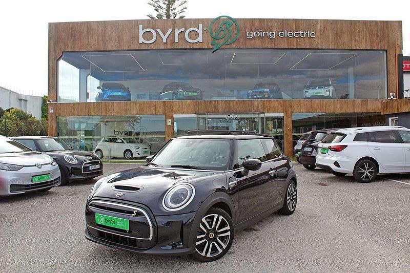Preto Usado 2022 Mini Cooper Citadino | € 19.900 (Preço justo) - Imagem 1/4
