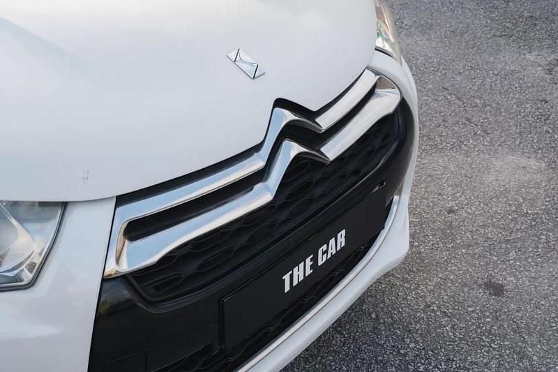 Usado Citroën DS4 So Chic 112 HP (82 kW) 2012 Branco Citadino