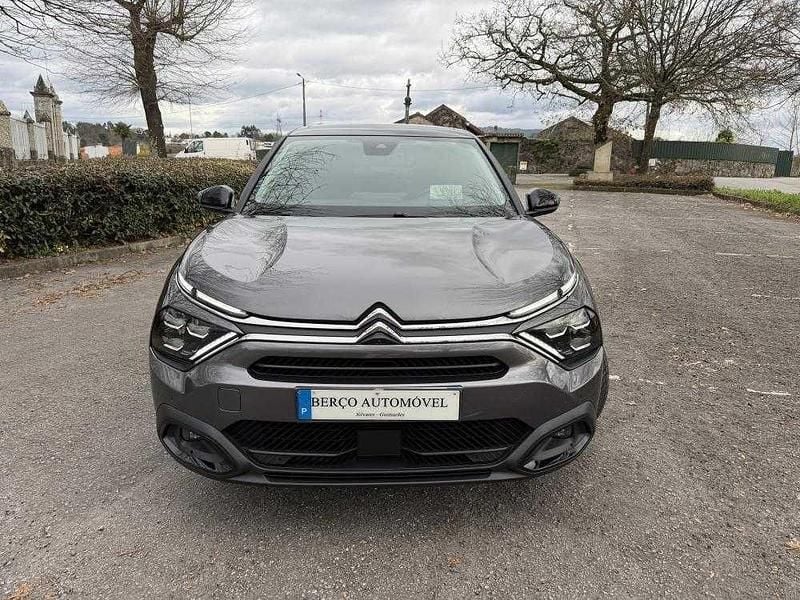 Usado Citroën e-C4 100 kW (136 HP) 2023 Cinzento