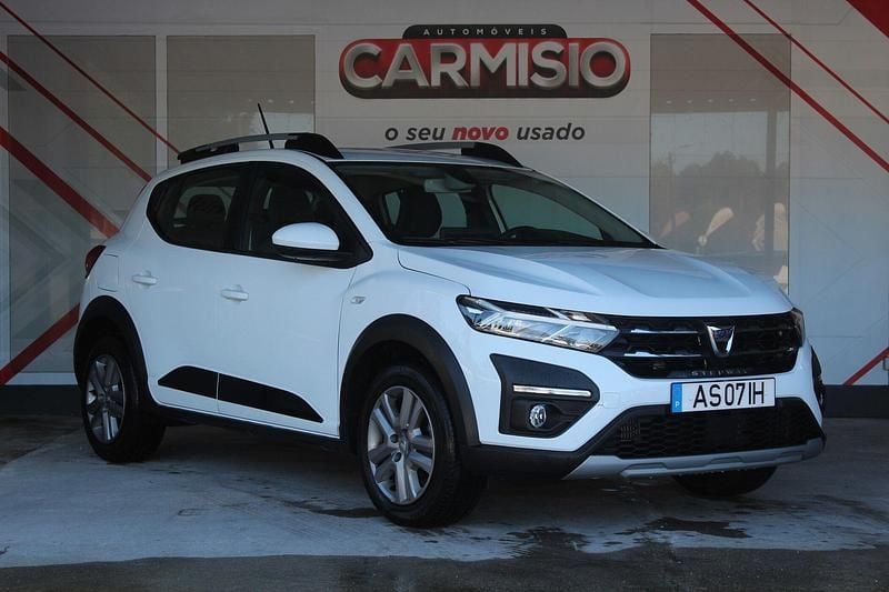 Branco Usado 2022 Dacia Sandero Comfort | € 13.400 (Bom preço) - Imagem 1/4