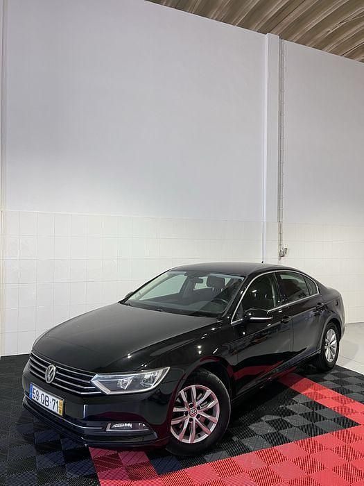 Usado 2015 VW Passat Sedan | € 8.490 - Imagem 1/4
