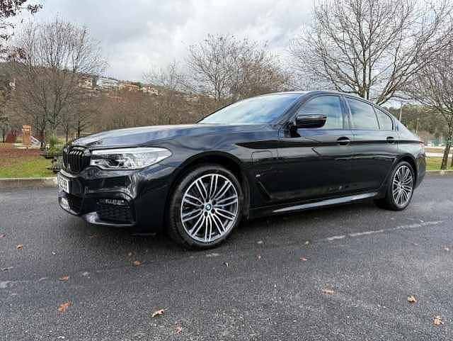 Preto Usado 2020 BMW 530 Sedan | € 33.900 (Preço elevado) - Imagem 1/4