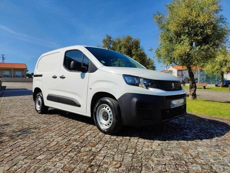 Branco Usado 2021 Peugeot Partner Van | € 13.990 (Preço justo) - Imagem 1/4