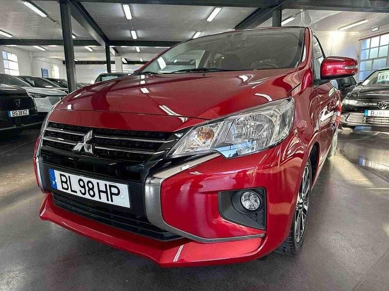 Vermelho Usado 2024 Mitsubishi Space Star Edition | € 14.600 (Preço justo) - Imagem 1/4