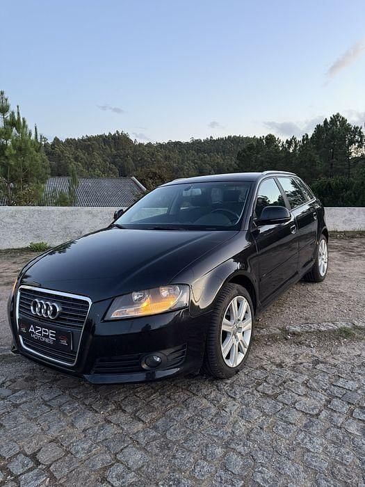 Usado 2010 Audi A3 Sedan | € 6.999 (Bom preço) - Imagem 1/4